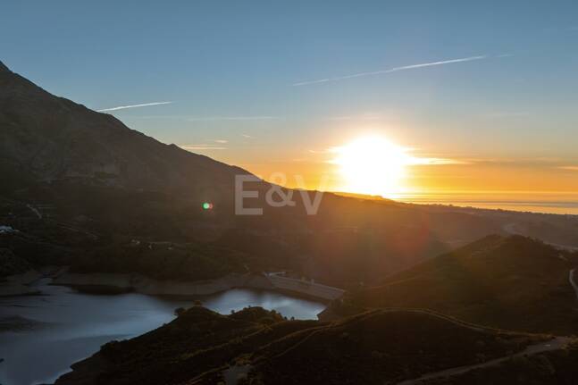 Bottenvåning trädgård lägenhet med privat pool