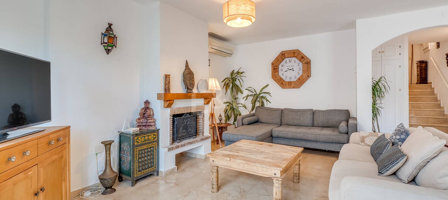 Doppelhaushälfte zu vermieten in Marbesa, Marbella Ost