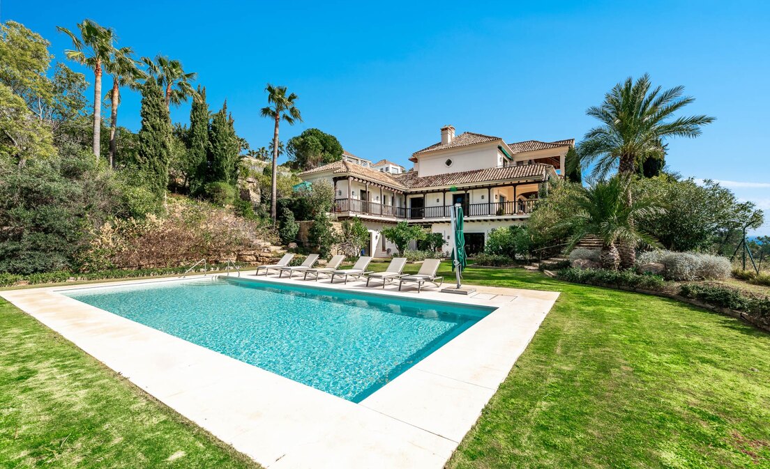 Fantastique maison familiale avec une vue imprenable sur la mer et le golf.