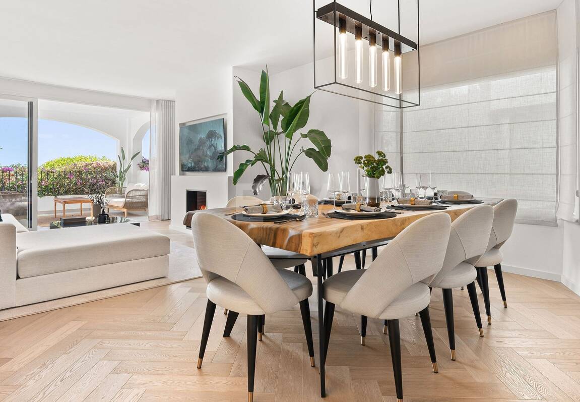 Lujoso adosado con sofisticado diseño escandinavo