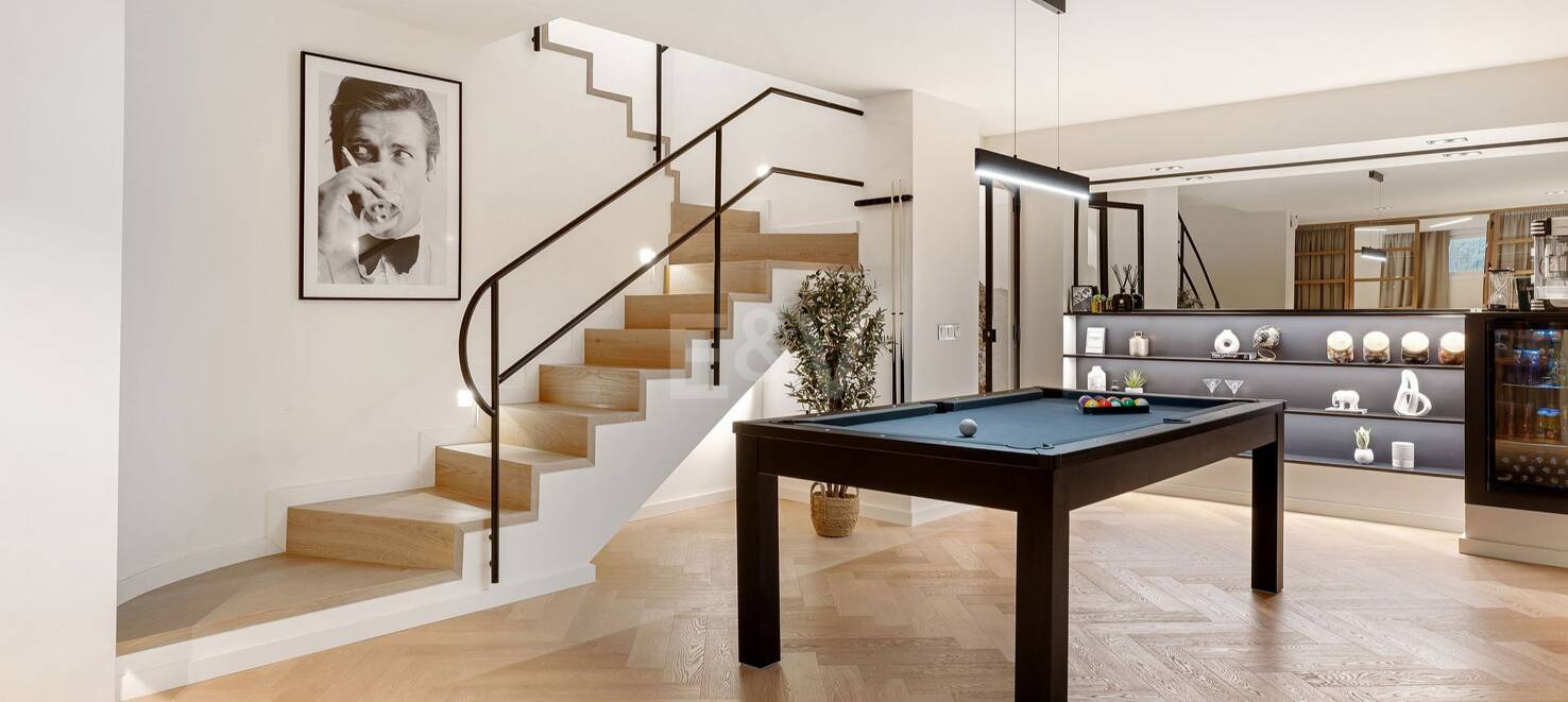 Sophisticated Luxury Townhouse with Scandinavian Design