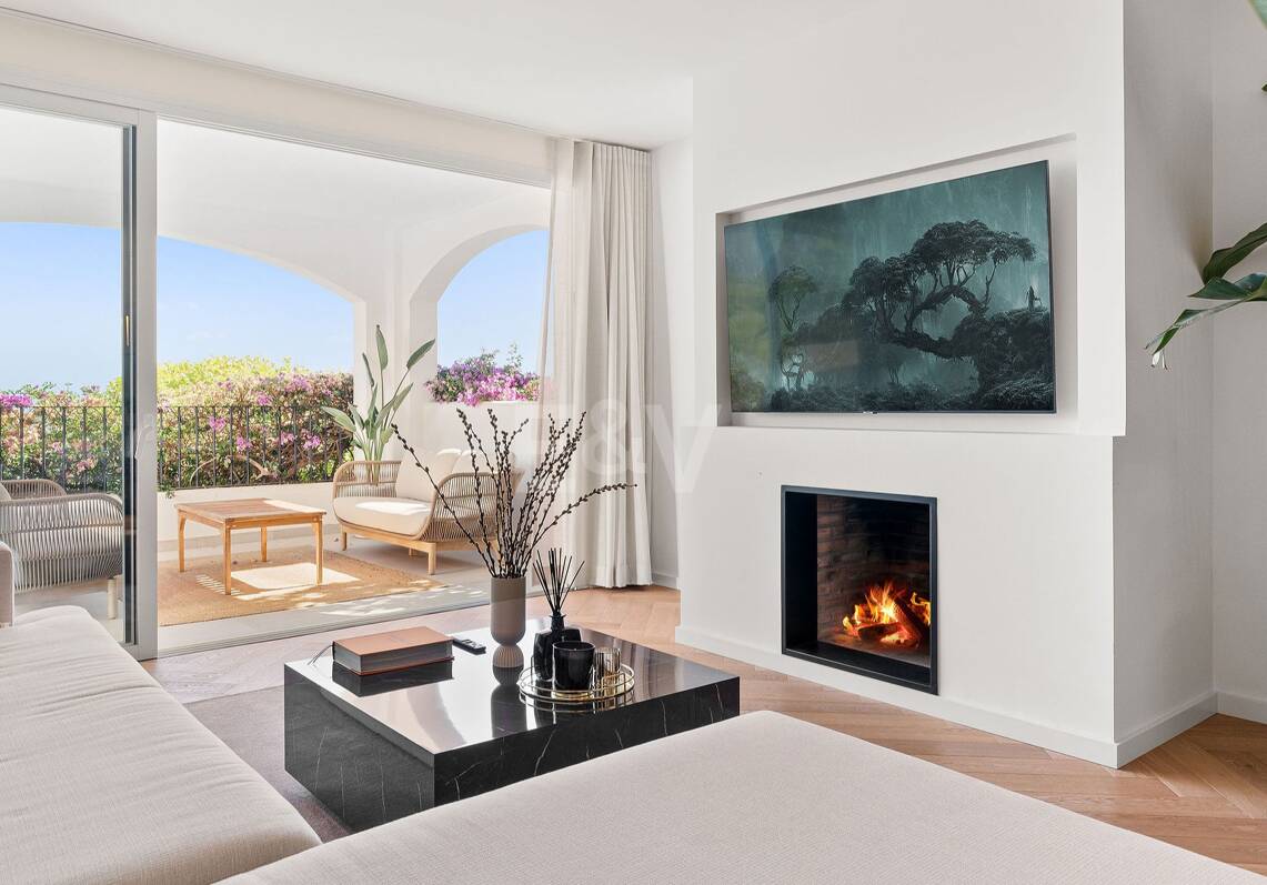Sophisticated Luxury Townhouse with Scandinavian Design
