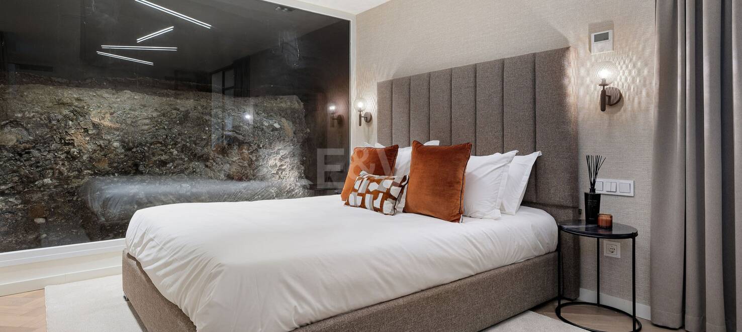 Sophisticated Luxury Townhouse with Scandinavian Design