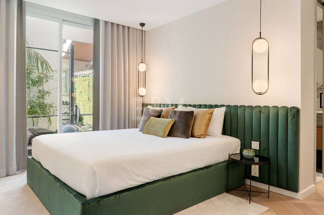 Lujoso adosado con sofisticado diseño escandinavo