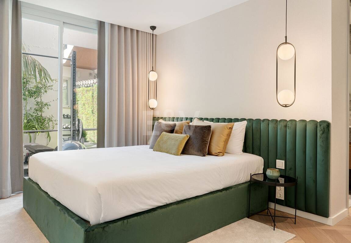 Lujoso adosado con sofisticado diseño escandinavo