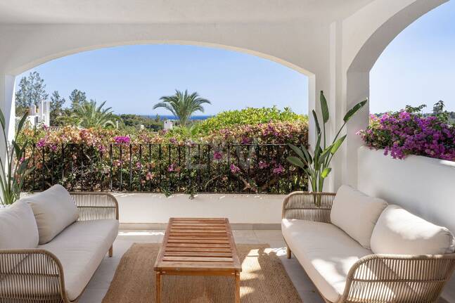 Lujoso adosado con sofisticado diseño escandinavo