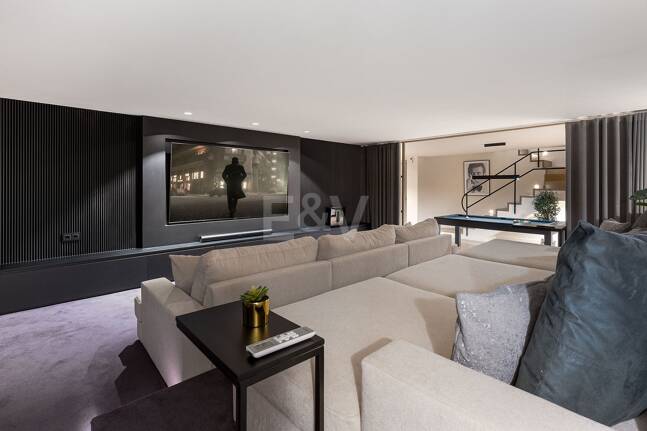 Lujoso adosado con sofisticado diseño escandinavo