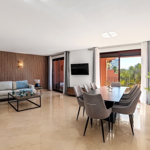 Penthouse en duplex de 4 chambres à El Rosario Beachside disponible pour juin et juillet 2025