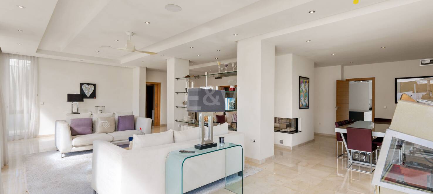 Lyx Frontline Golf Villa i Guadalmina Alta - Elegance & Komfort i en primär plats