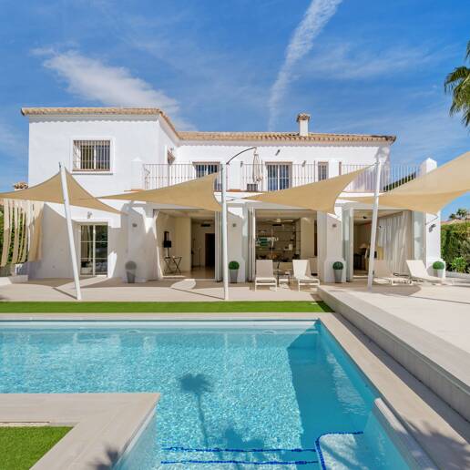 Lyx Frontline Golf Villa i Guadalmina Alta - Elegance & Komfort i en primär plats