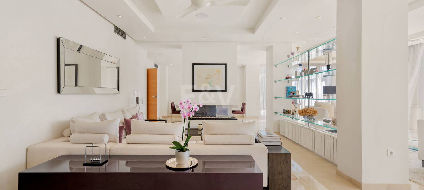 Lyx Frontline Golf Villa i Guadalmina Alta - Elegance & Komfort i en primär plats