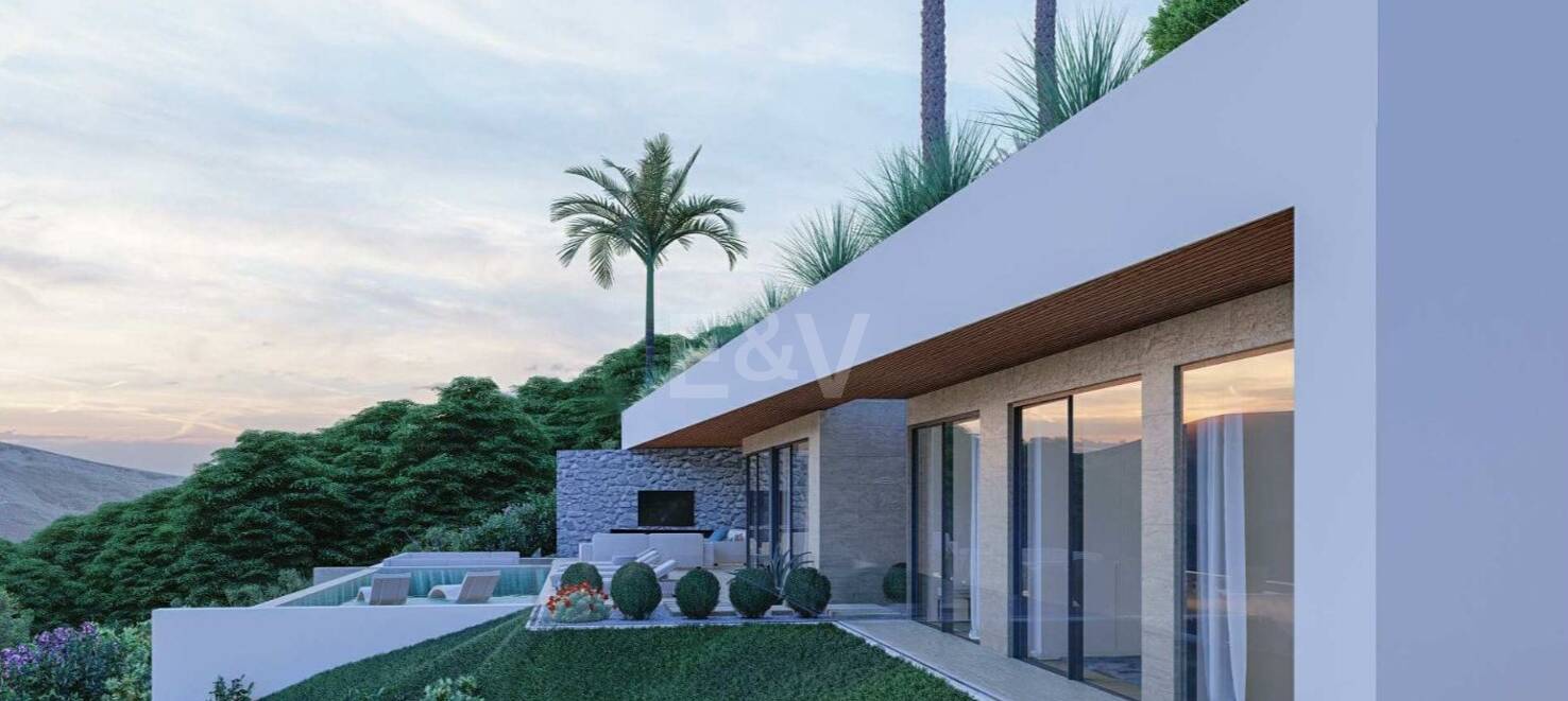 Modern Designer Villa i Montemayor