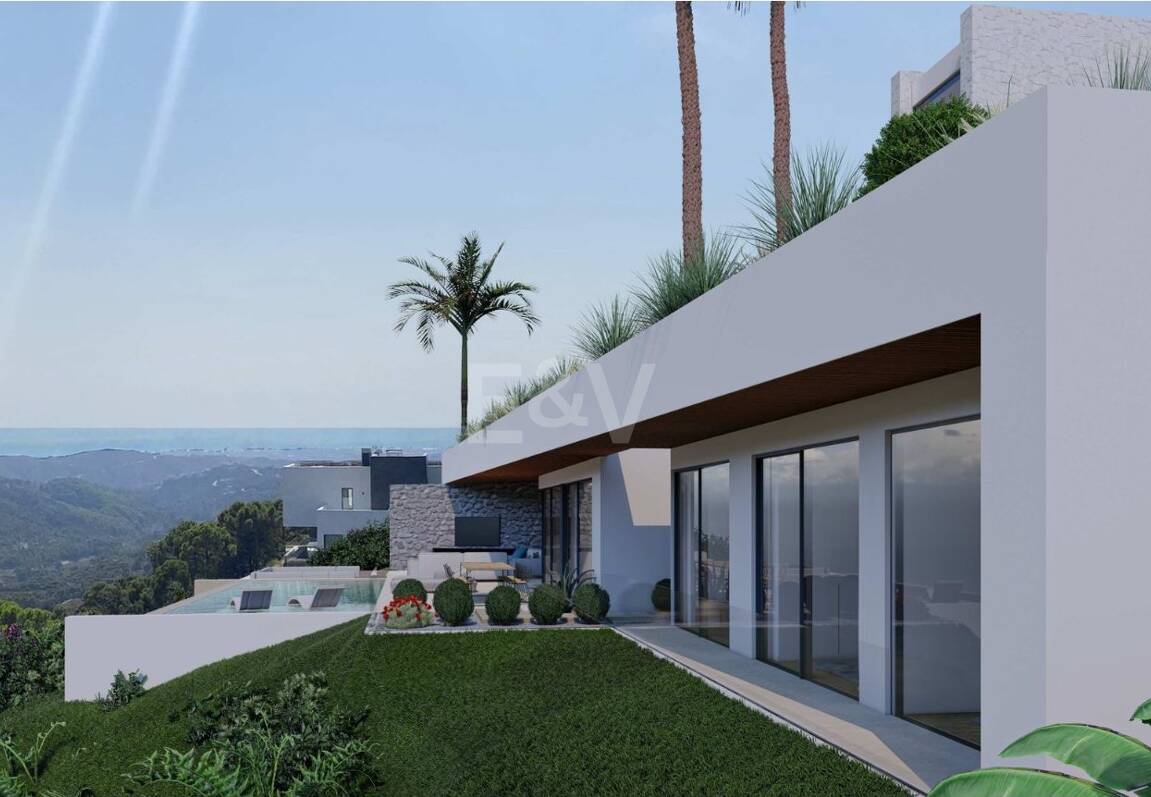 Villa de diseño moderno en Montemayor