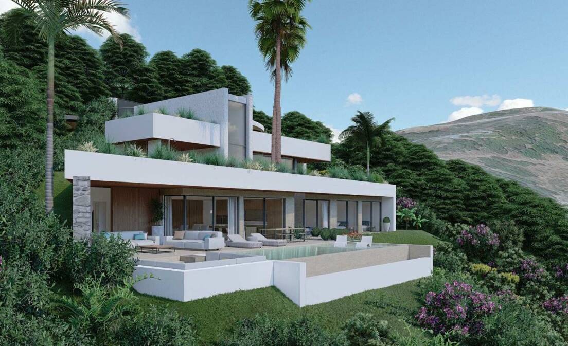 Modern Designer Villa i Montemayor