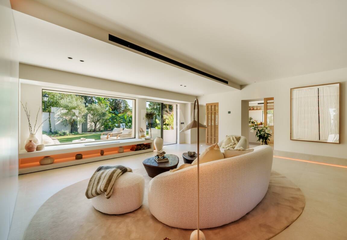 Tu oasis privado junto a la playa y Puerto Banús en San Pedro Playa