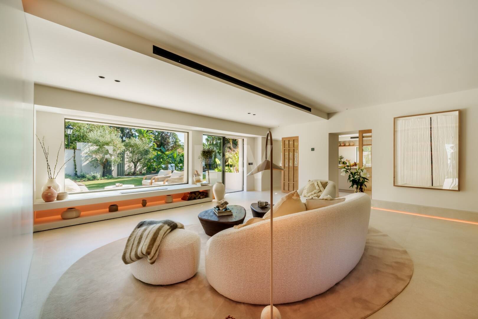 Tu oasis privado junto a la playa y Puerto Banús en San Pedro Playa