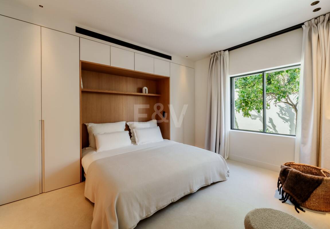 Tu oasis privado junto a la playa y Puerto Banús en San Pedro Playa