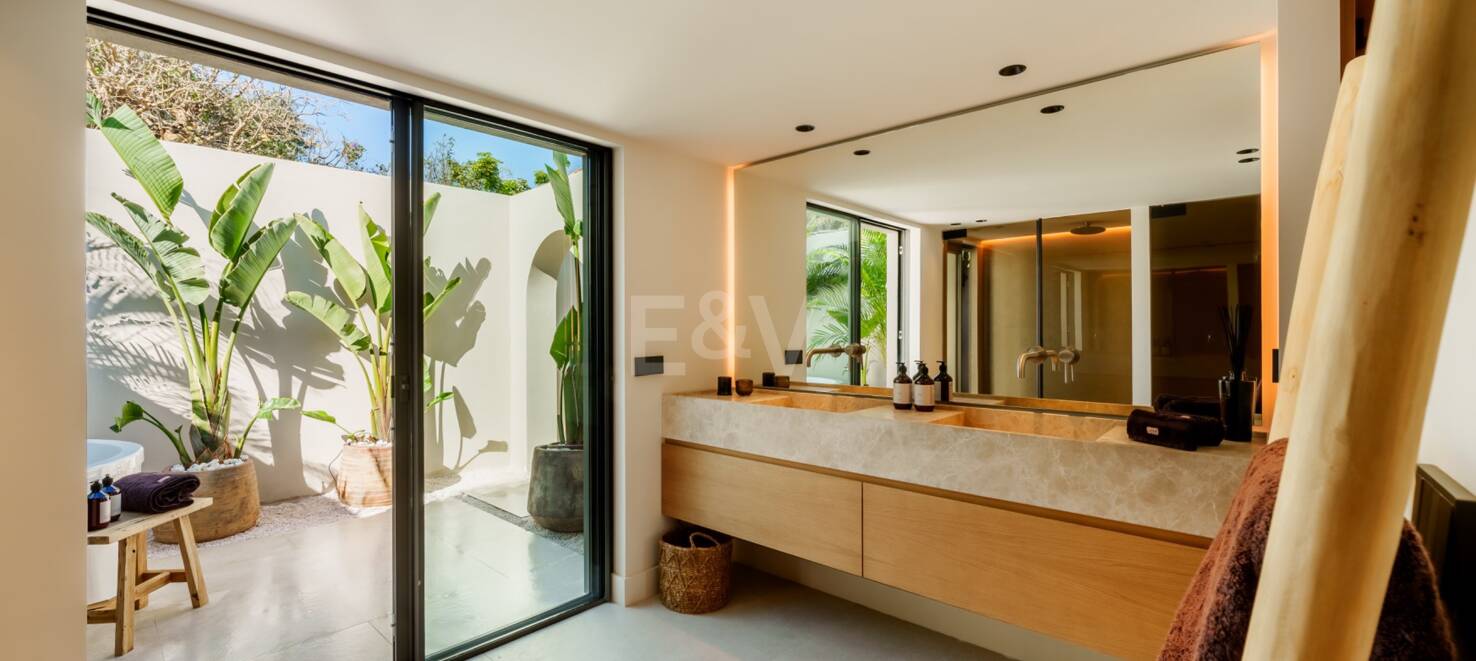 Din privata oas bredvid Beach & Puerto Banús i San Pedro Playa