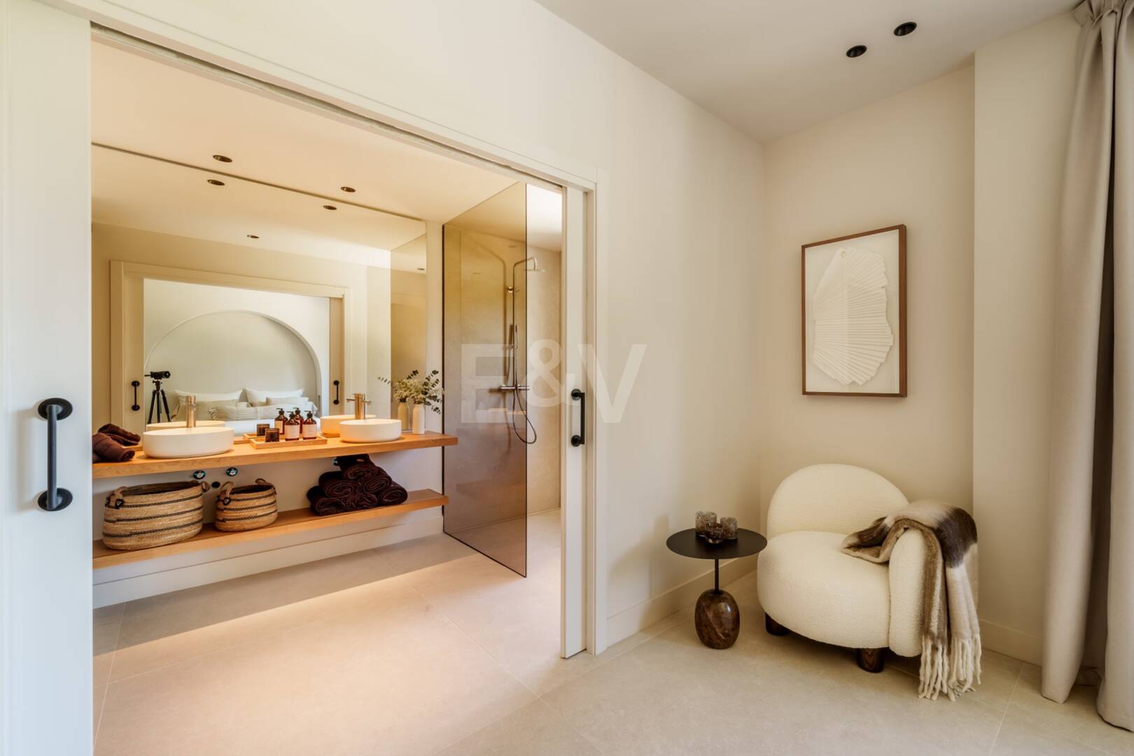 Tu oasis privado junto a la playa y Puerto Banús en San Pedro Playa