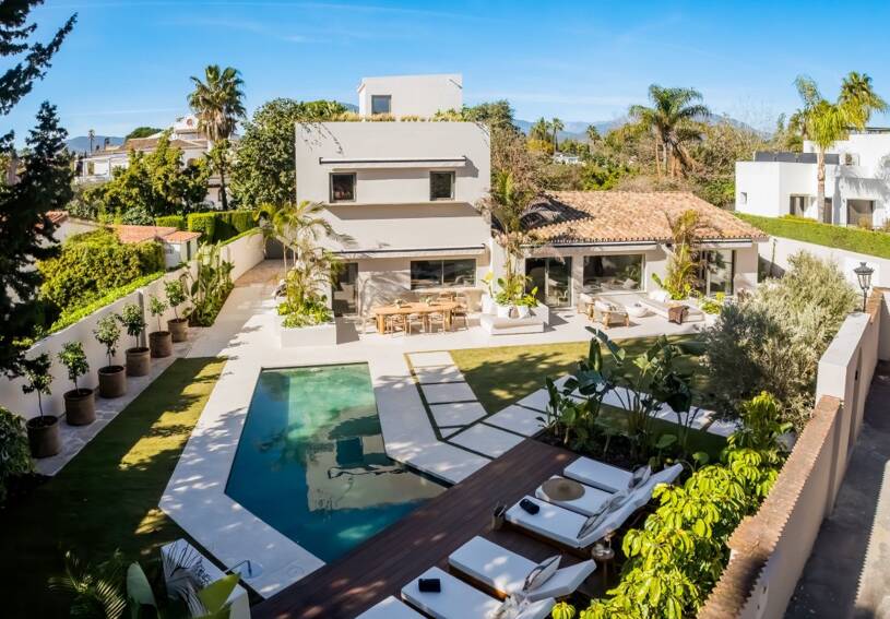 Tu oasis privado junto a la playa y Puerto Banús en San Pedro Playa