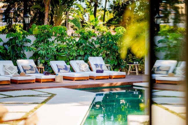 Tu oasis privado junto a la playa y Puerto Banús en San Pedro Playa