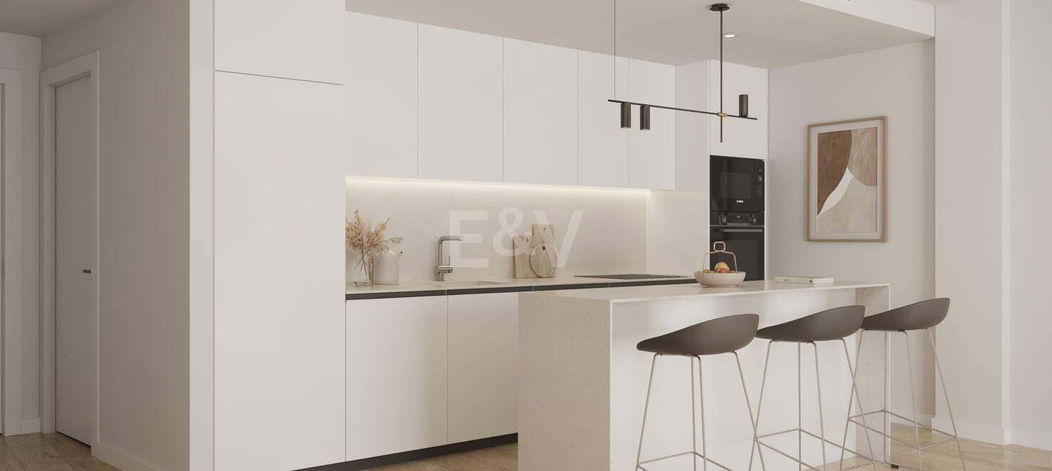 Luxury Coastal Living in San Pedro Alcántara – Modern Apartment