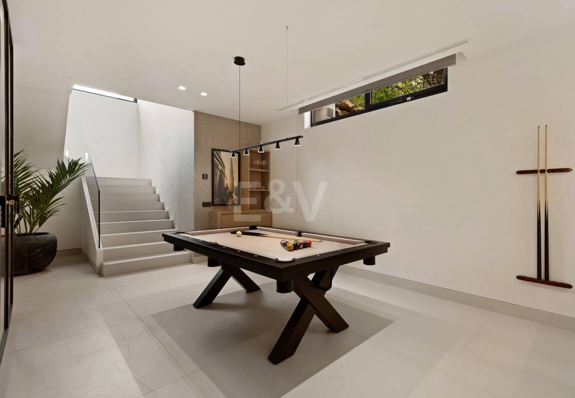 Samtida lyx Villa i Nueva Andalucía