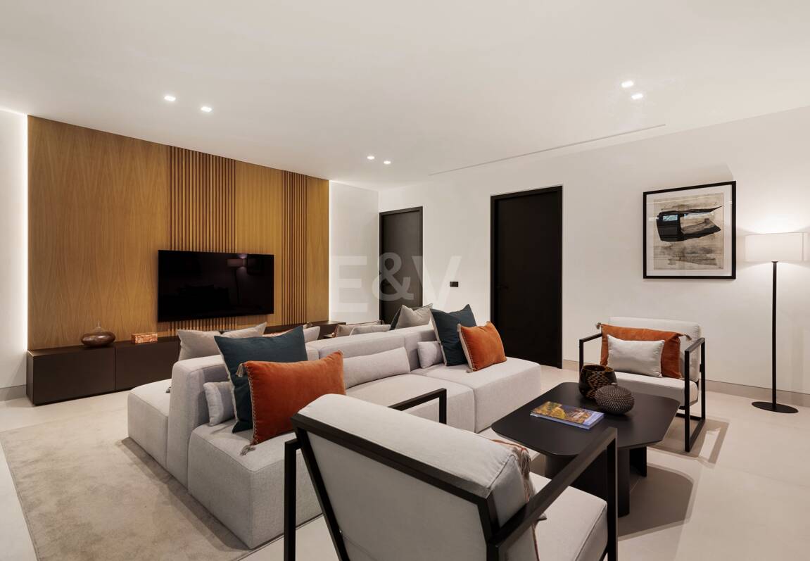 Samtida lyx Villa i Nueva Andalucía