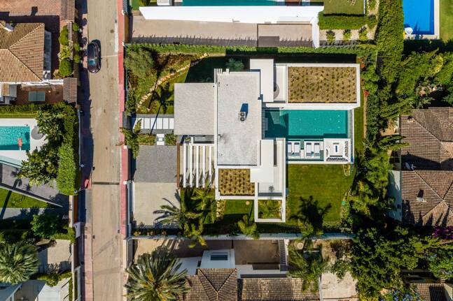 Samtida lyx Villa i Nueva Andalucía