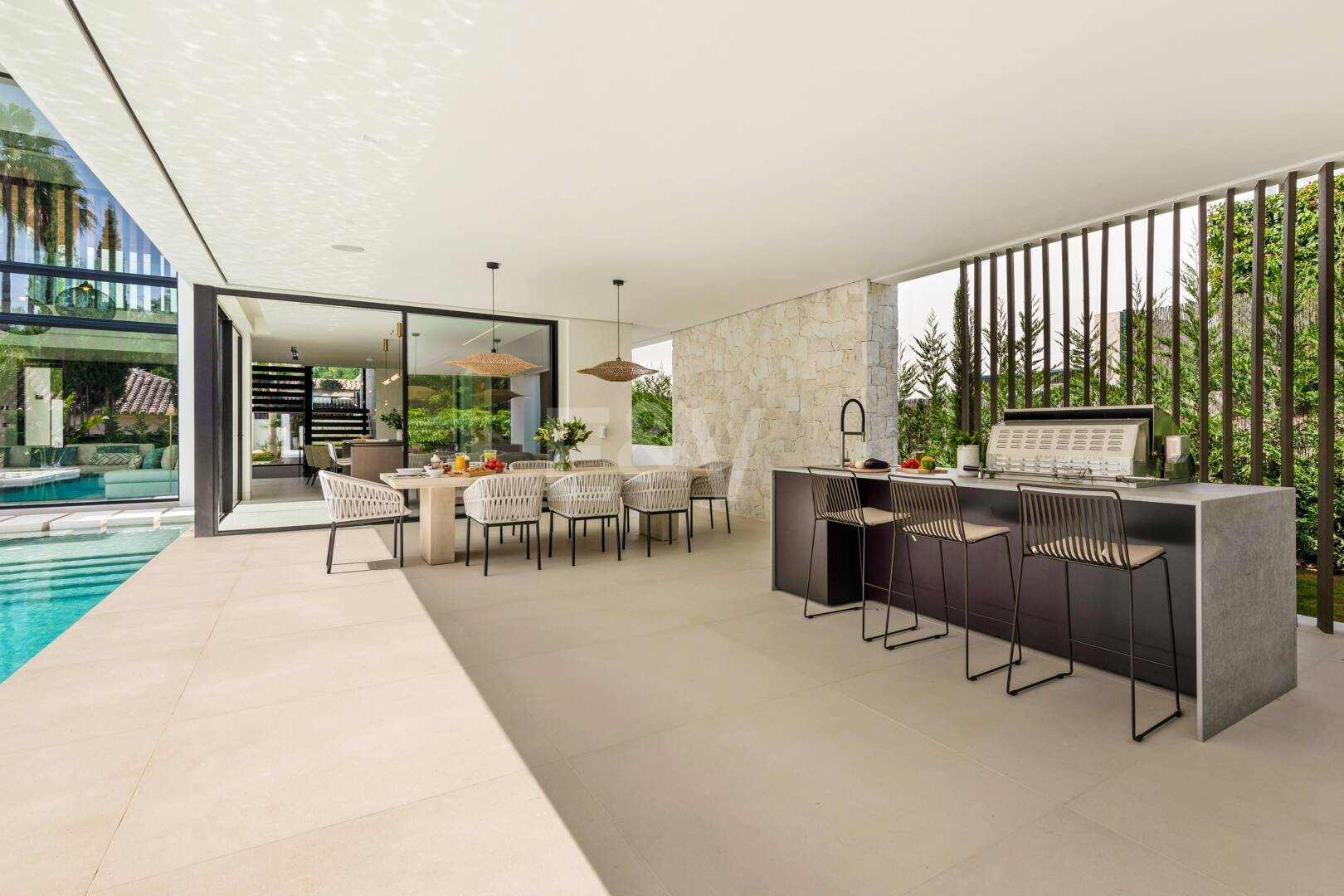 Samtida lyx Villa i Nueva Andalucía