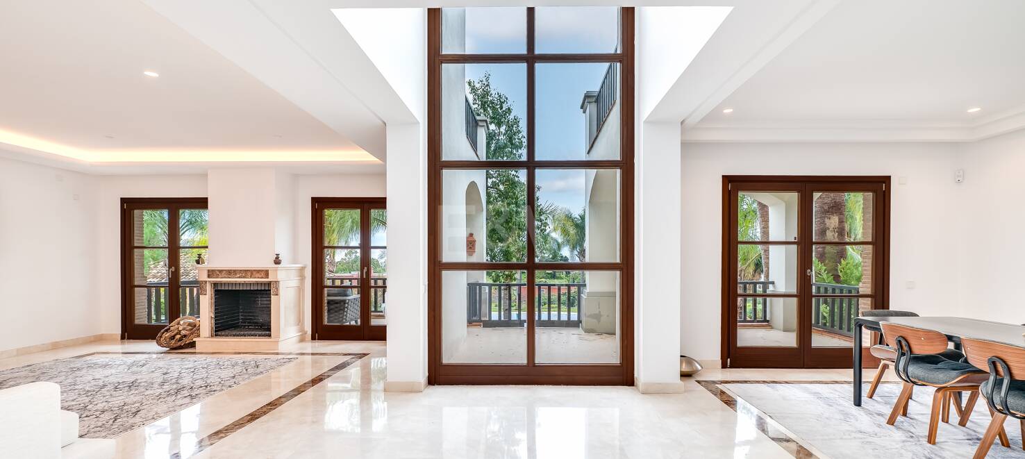 Exclusive Villa in the Heart of Golden Mile