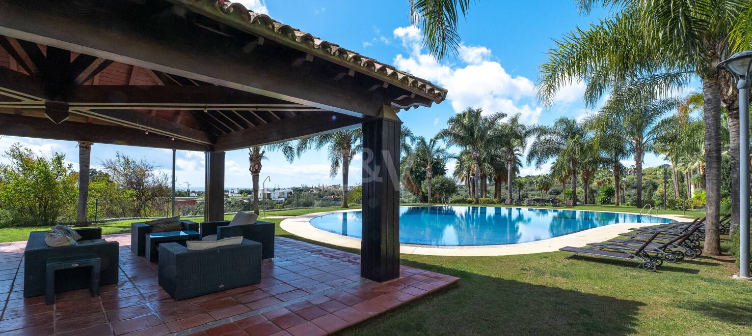 Exclusive Villa in the Heart of Golden Mile