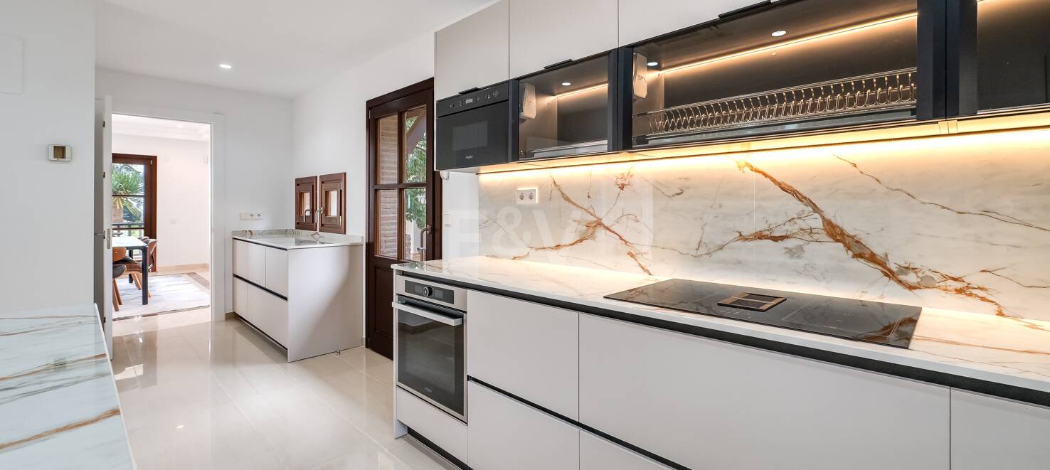 Exclusive Villa in the Heart of Golden Mile