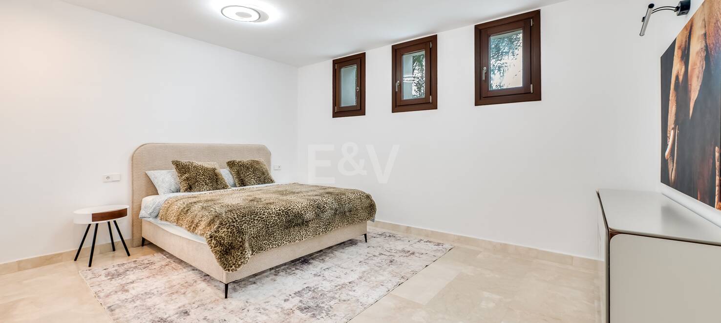 Exclusive Villa in the Heart of Golden Mile