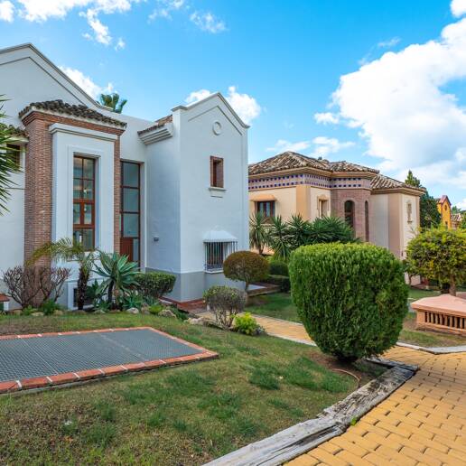 Exclusive Villa in the Heart of Golden Mile