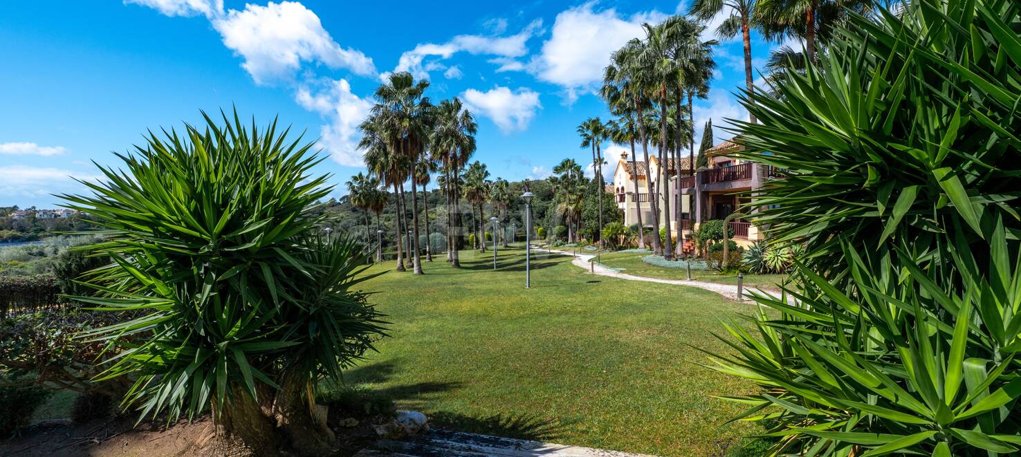 Exclusive Villa in the Heart of Golden Mile