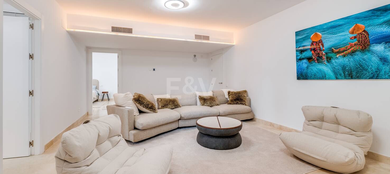 Exclusive Villa in the Heart of Golden Mile