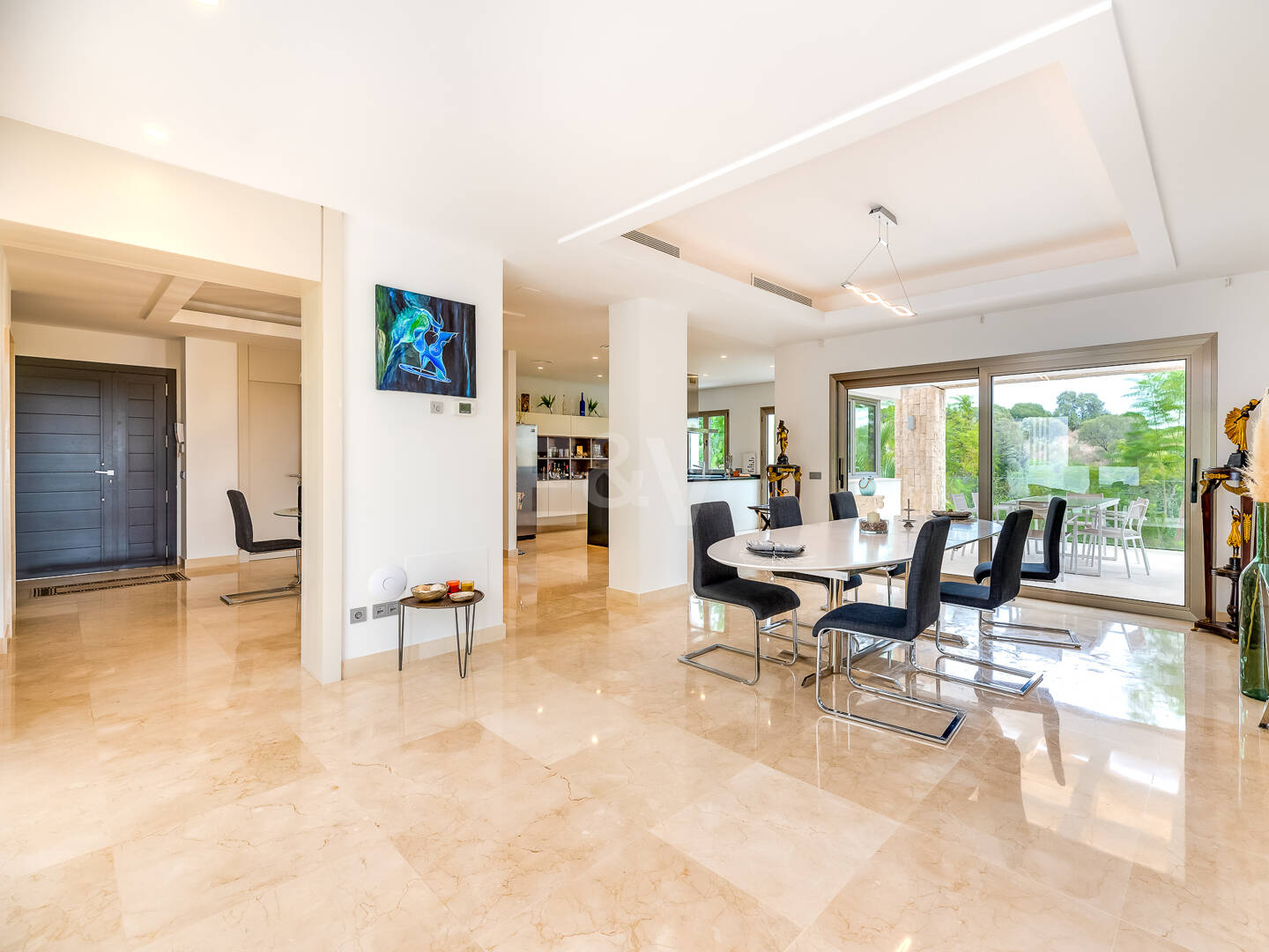 Fantastisk modern villa i Paraiso Alto med havsutsikt