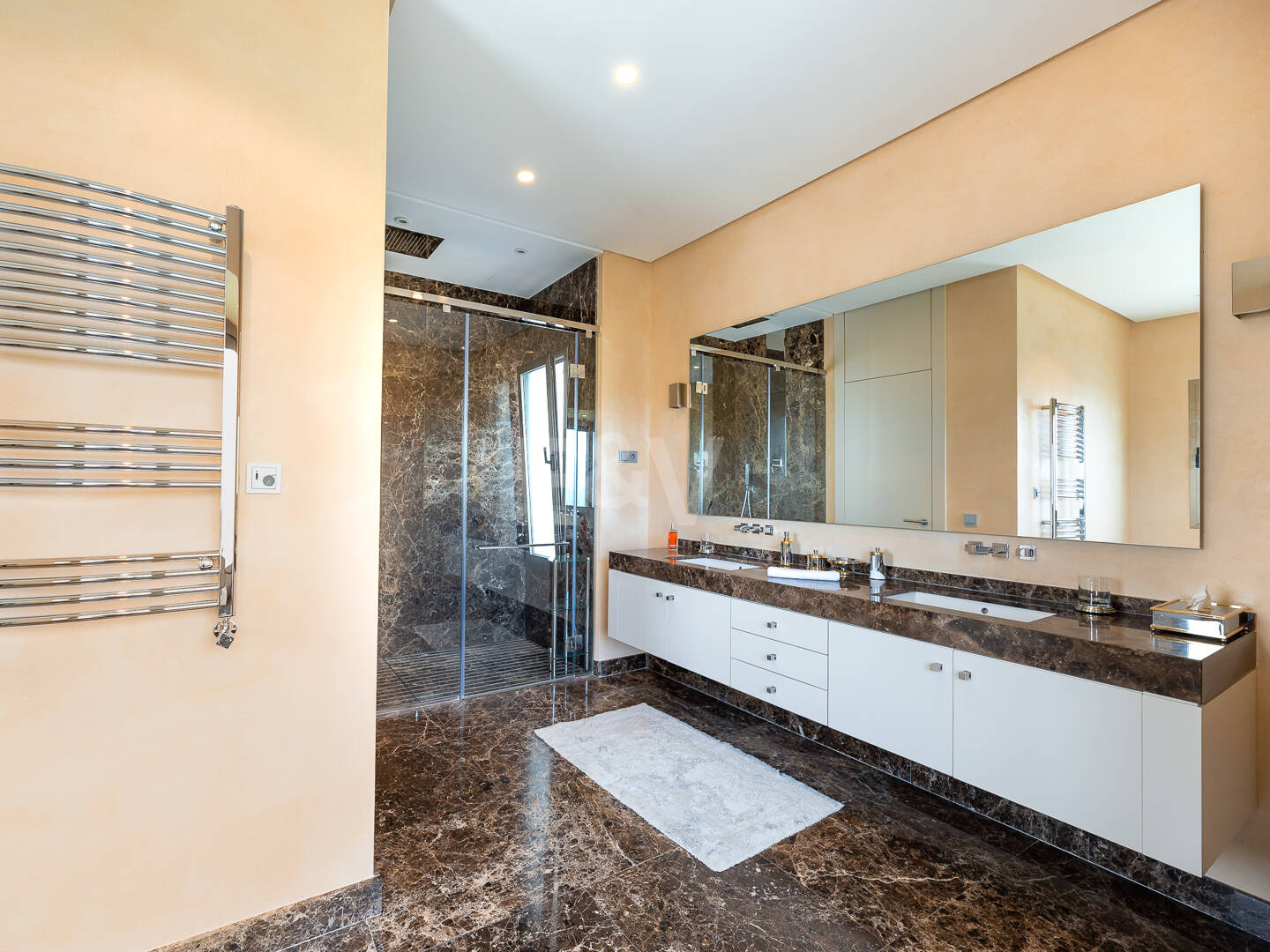 Fantastisk modern villa i Paraiso Alto med havsutsikt