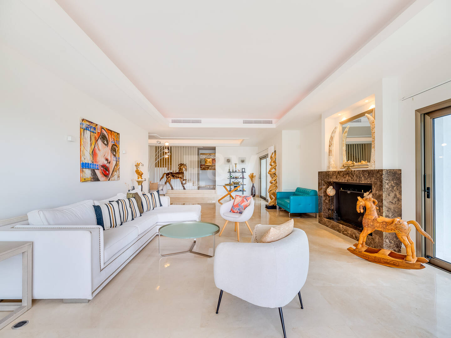 Fantastisk modern villa i Paraiso Alto med havsutsikt