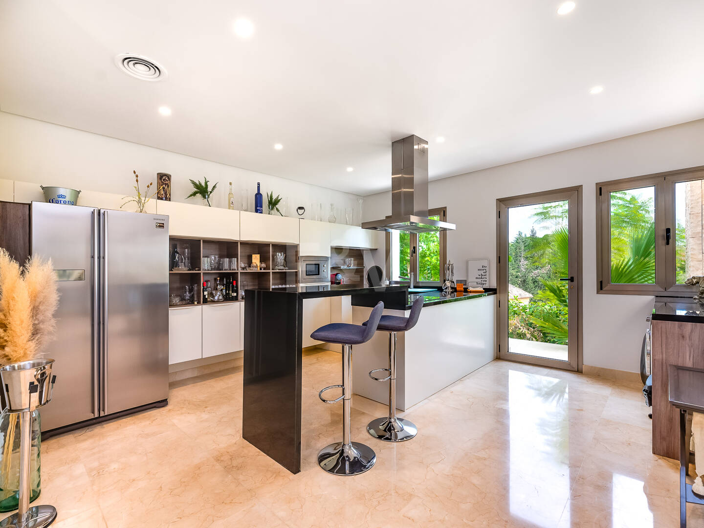 Fantastisk modern villa i Paraiso Alto med havsutsikt