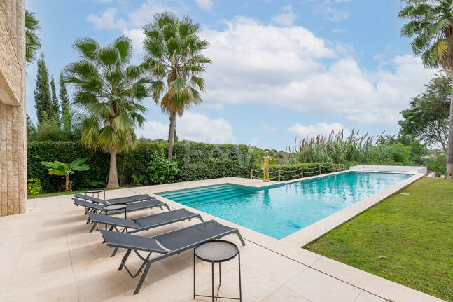 Fantastisk modern villa i Paraiso Alto med havsutsikt