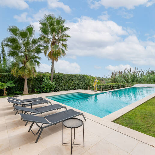 Stunning modern Villa in Paraiso Alto with Sea Views