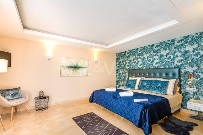 Fantastisk modern villa i Paraiso Alto med havsutsikt