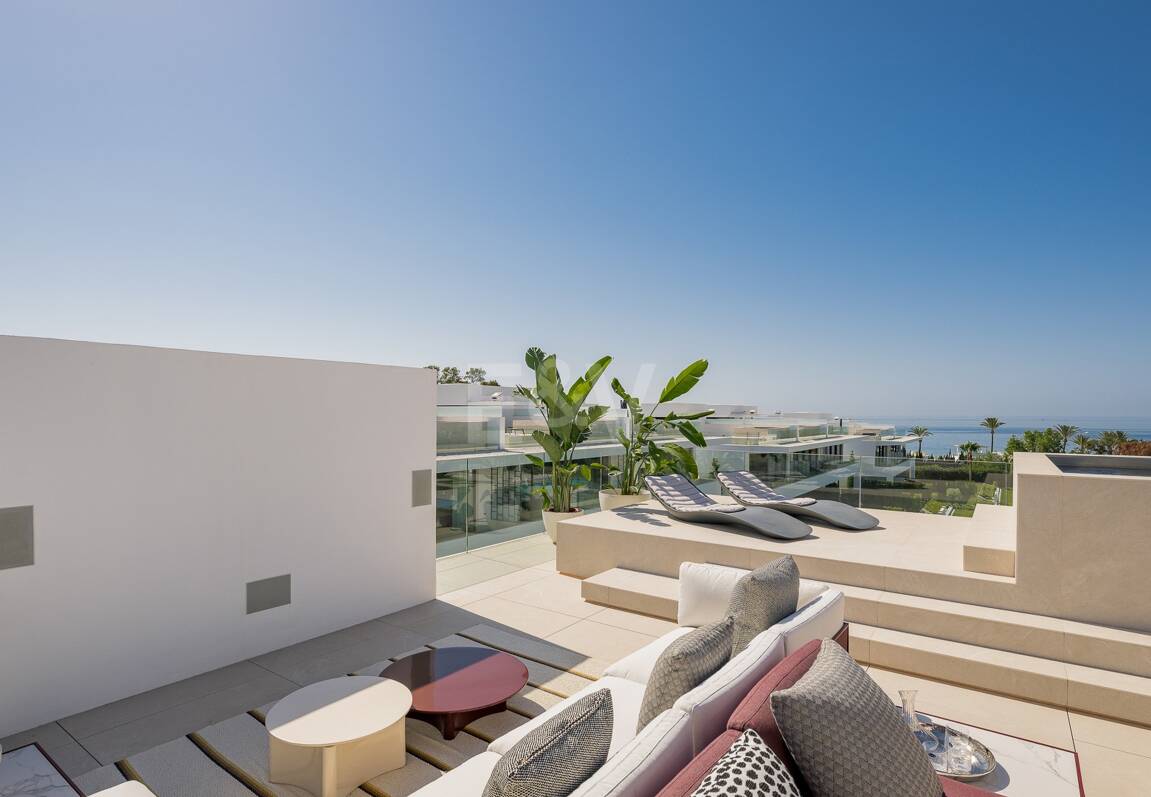 Exklusiva samtida villor på Marbellas gyllene mil