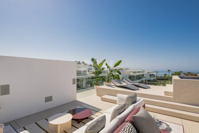 Exklusiva samtida villor på Marbellas gyllene mil