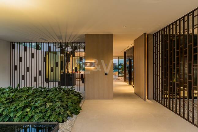 Exklusiva samtida villor på Marbellas gyllene mil