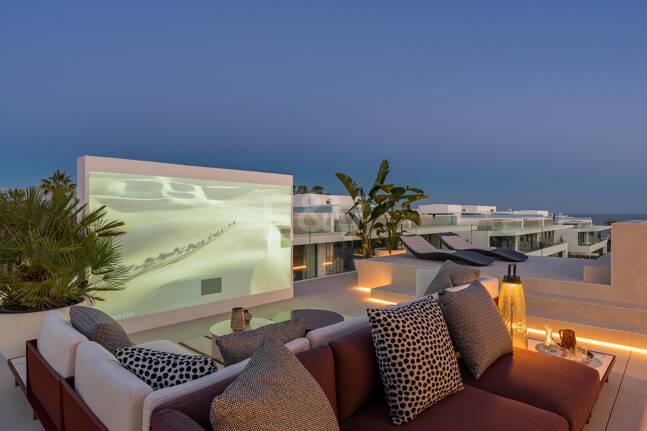 Exklusiva samtida villor på Marbellas gyllene mil