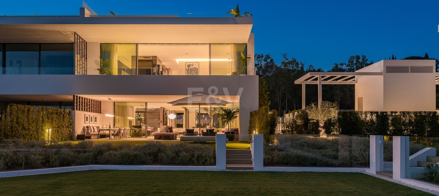 Exclusive Contemporary Villas on Marbella’s Golden Mile