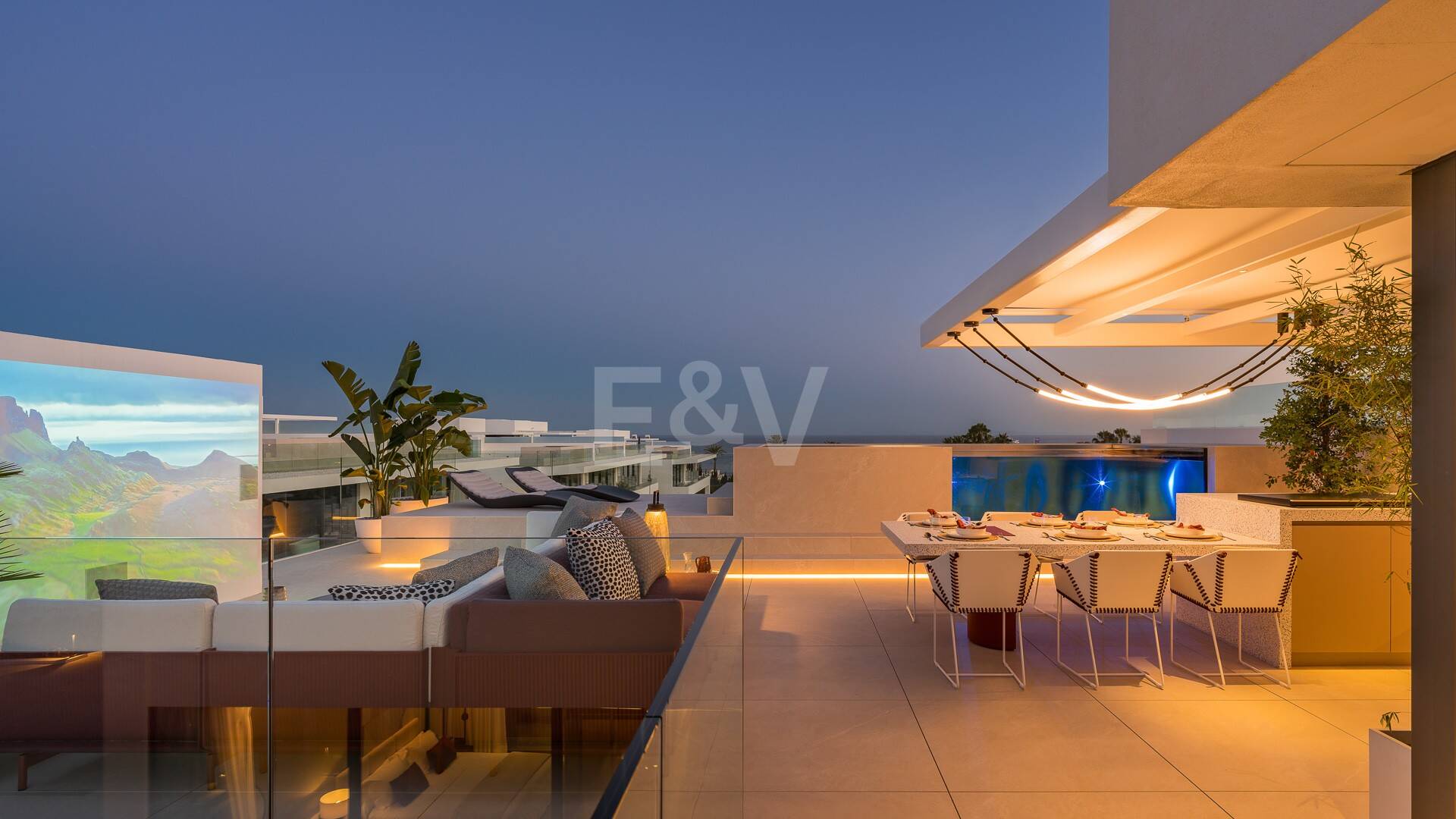 Sofisticadas villas contemporáneas en la Milla de Oro